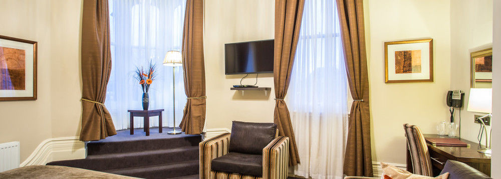 The Duke Of Edinburgh Hotel & Bar Barrow-in-Furness Ngoại thất bức ảnh