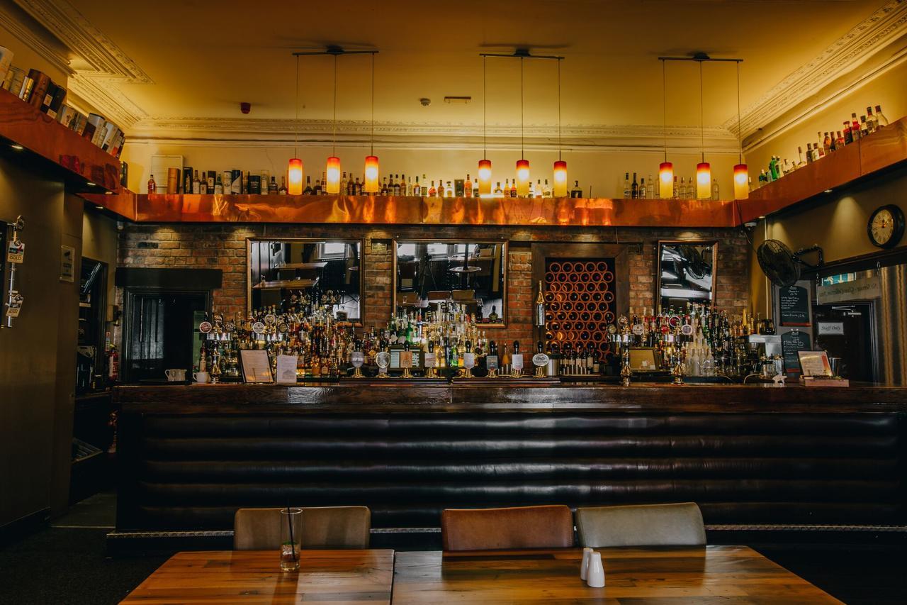 The Duke Of Edinburgh Hotel & Bar Barrow-in-Furness Ngoại thất bức ảnh
